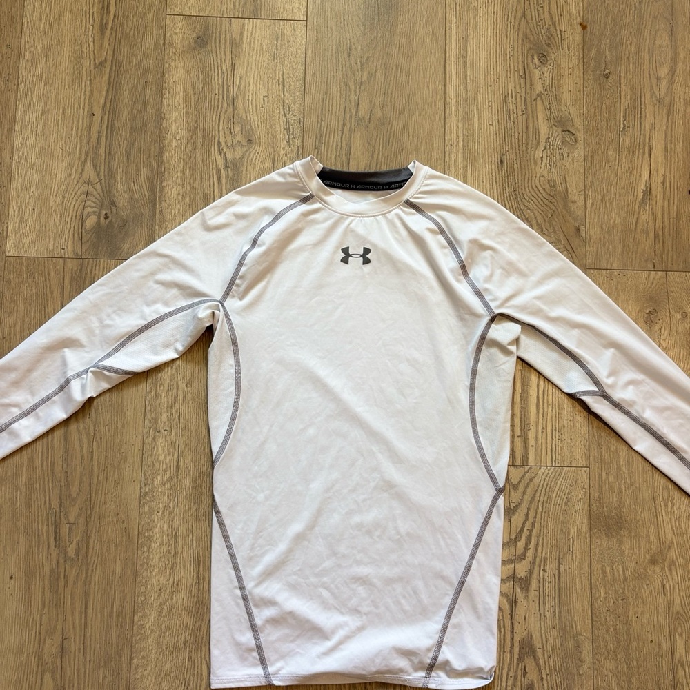 Under Armour White and Gray Performance Top Long Sleeve